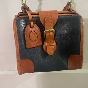 Liz Claiborne Black and Brown Messenger Bag with Structured Design